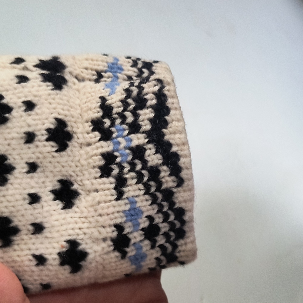L.L. Bean Cream and Black Blue Nordic Fair Isle 100% Lambswool Cardigan Sz XL Wo - Picture 9 of 17